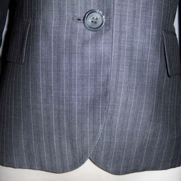 NWT The LIMITED Lined 2-button Blazer - Picture 3 of 8